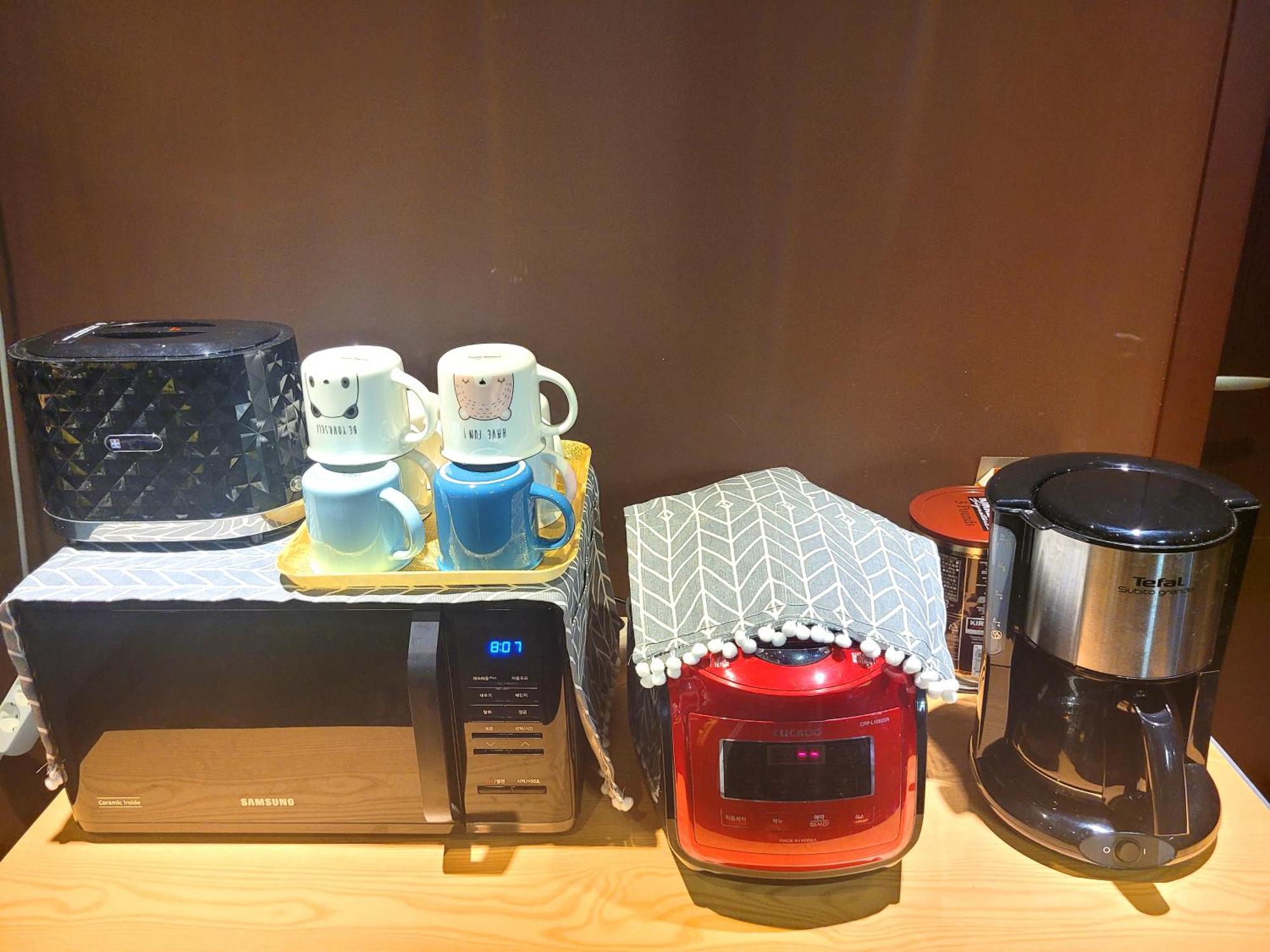 Good Guesthouse โซล ภายนอก รูปภาพ