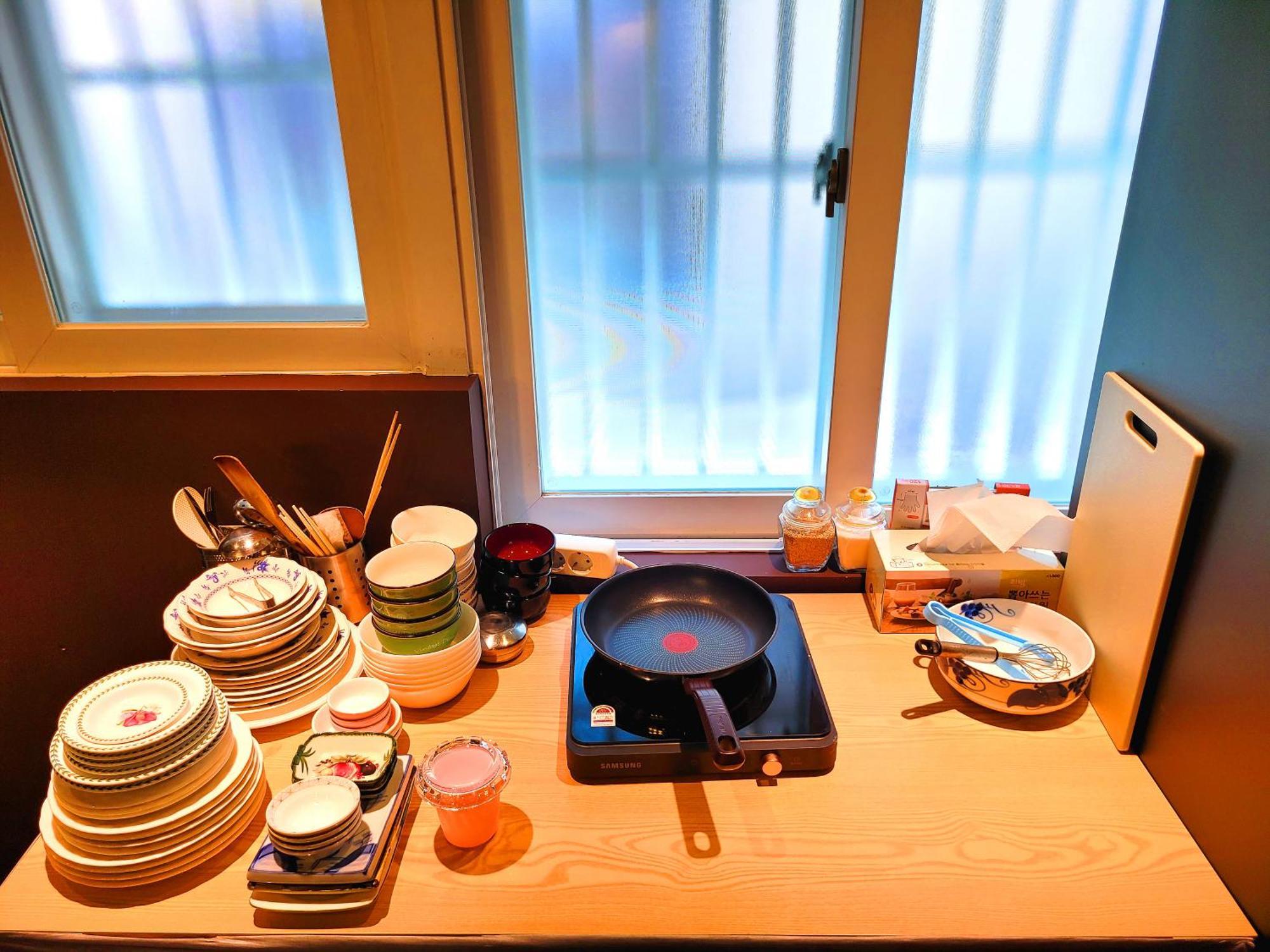 Good Guesthouse โซล ภายนอก รูปภาพ